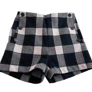 Boys and Arrows unisex neutral plaid shorts size 5